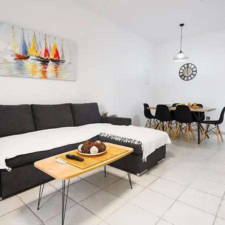 Daniel's - Magical Views Tsadha